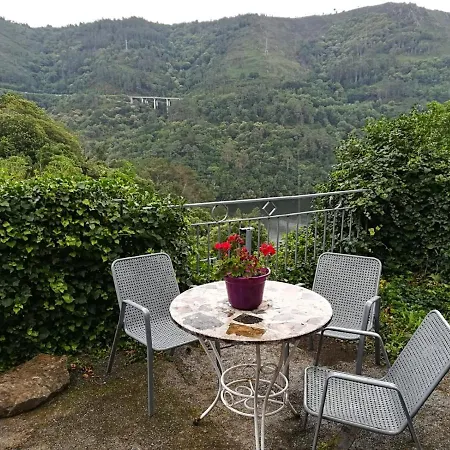 Holiday home Las Casitas De Peares Carballedo (Ourense)